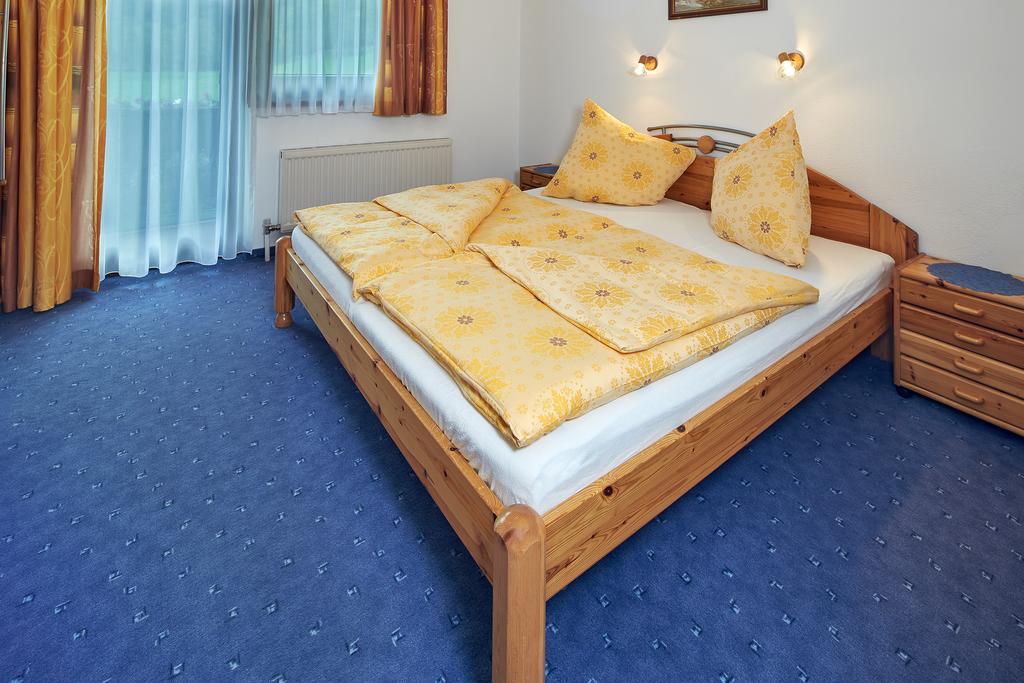 Appartements Romantica Langenfeld Bagian luar foto